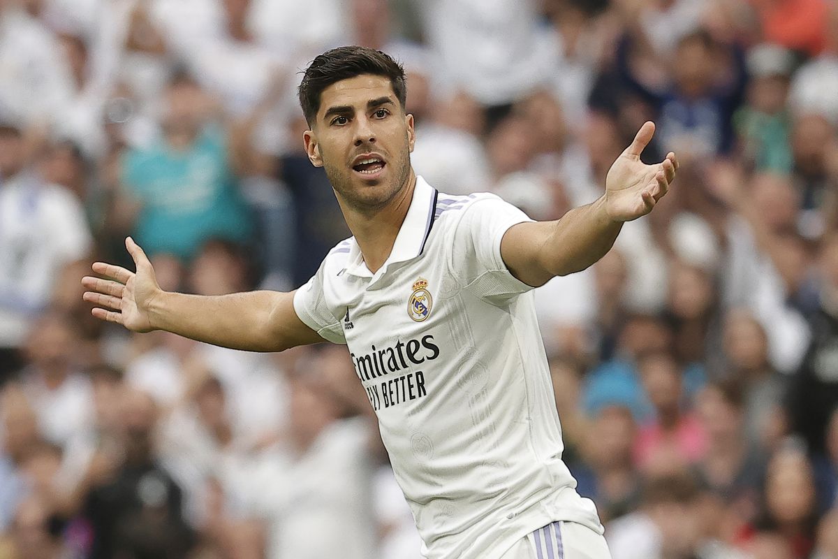 Marco Asensio được nhiều đổi tuyển muốn chèo kéo về