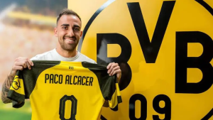 cầu thủ Paco Alcacer