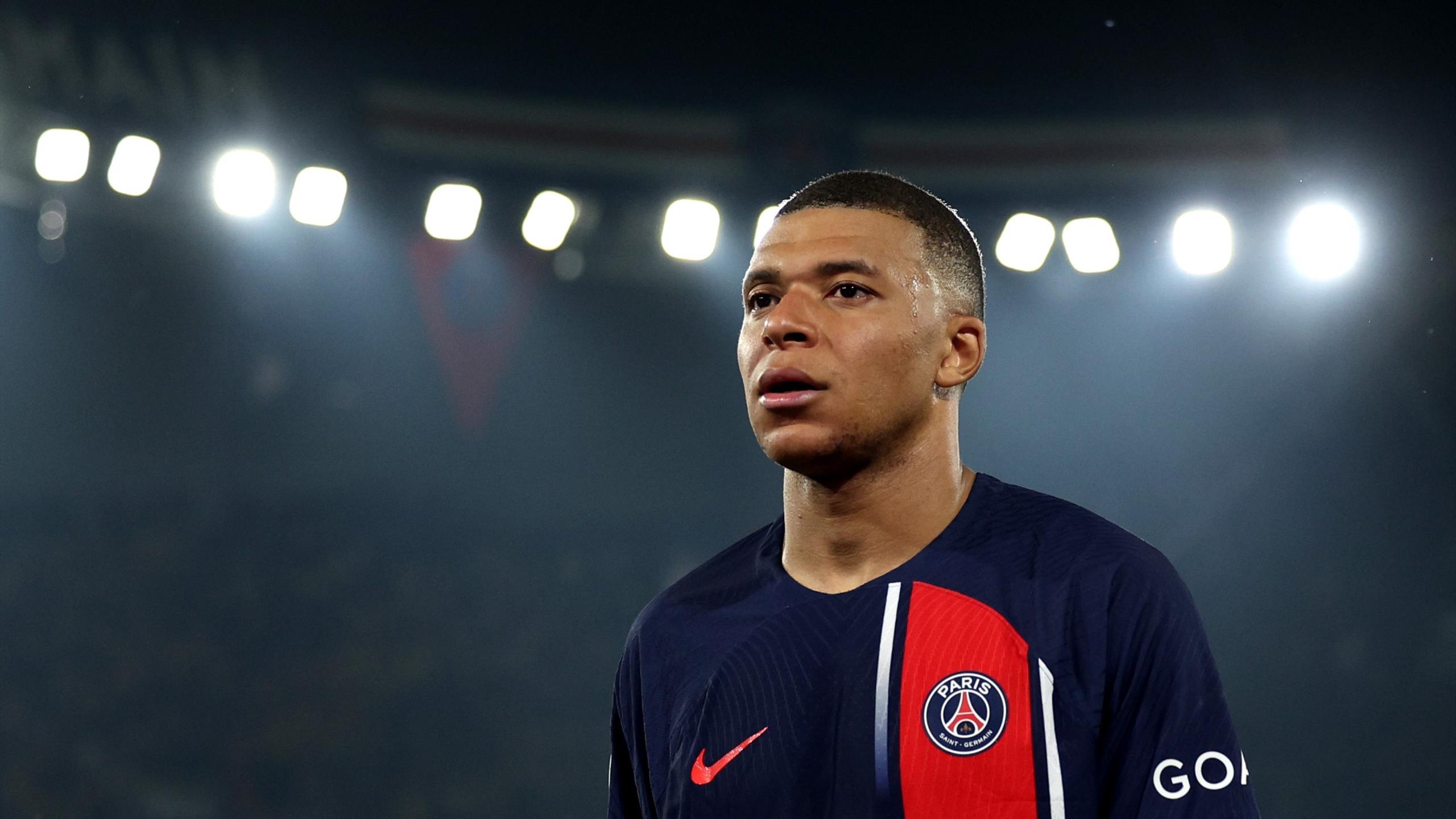 năm 2018 khi Pháp vô địch World Cup thì Kylian Mbappe được bình chọn là một trong những cầu thủ xuất sắc nhất