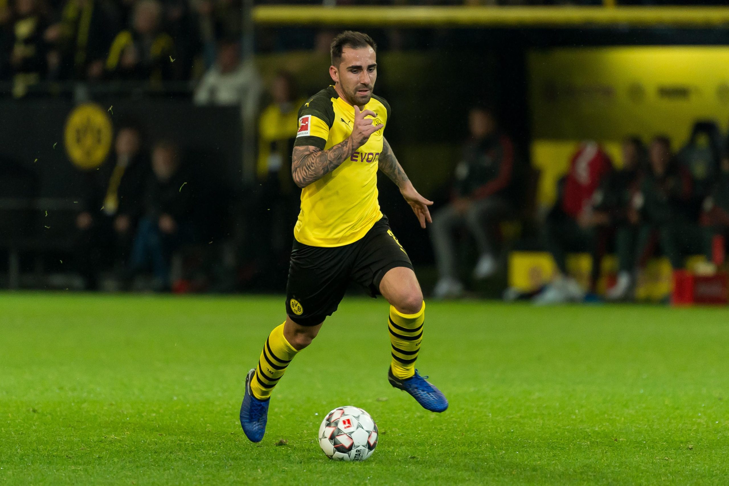 phía Dortmund sẽ để cho Alcacer ra đi khỏi đội hình của đội bóng theo một dạng khác với chuyển nhượng dứt điểm là cho mượn